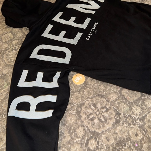 NWT redeemed black Glo Zip-Up Hoodie gods love overcomes - Picture 9 of 9